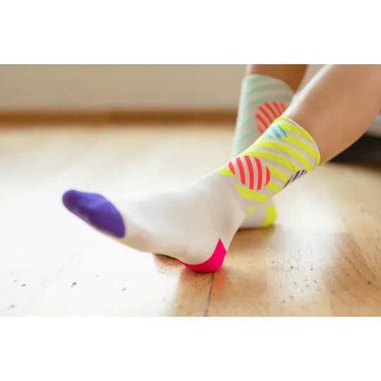 INCYLENCE Running Globes Socks - Mint Canary