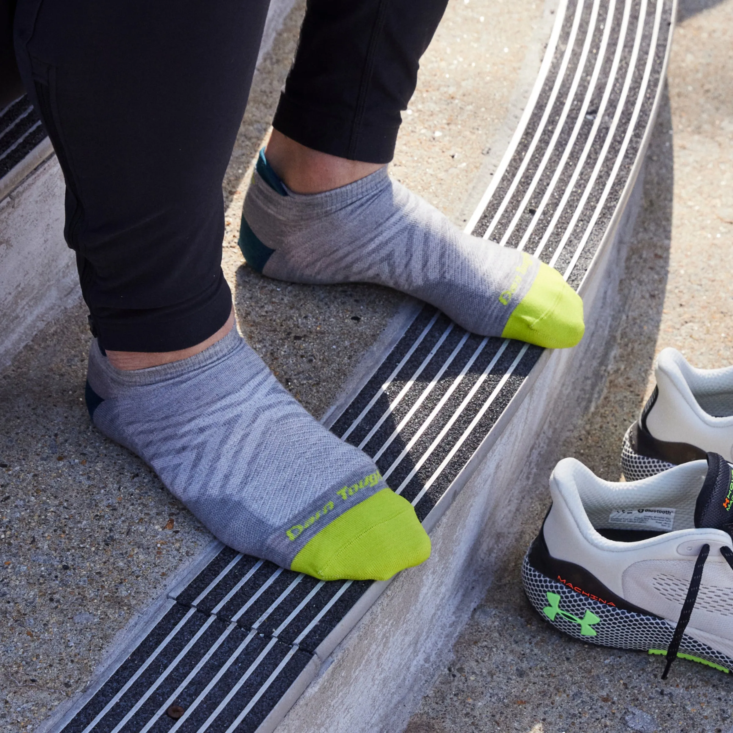 Men's Run No Show Tab No Cushion Ultra-Lightweight Running Sock