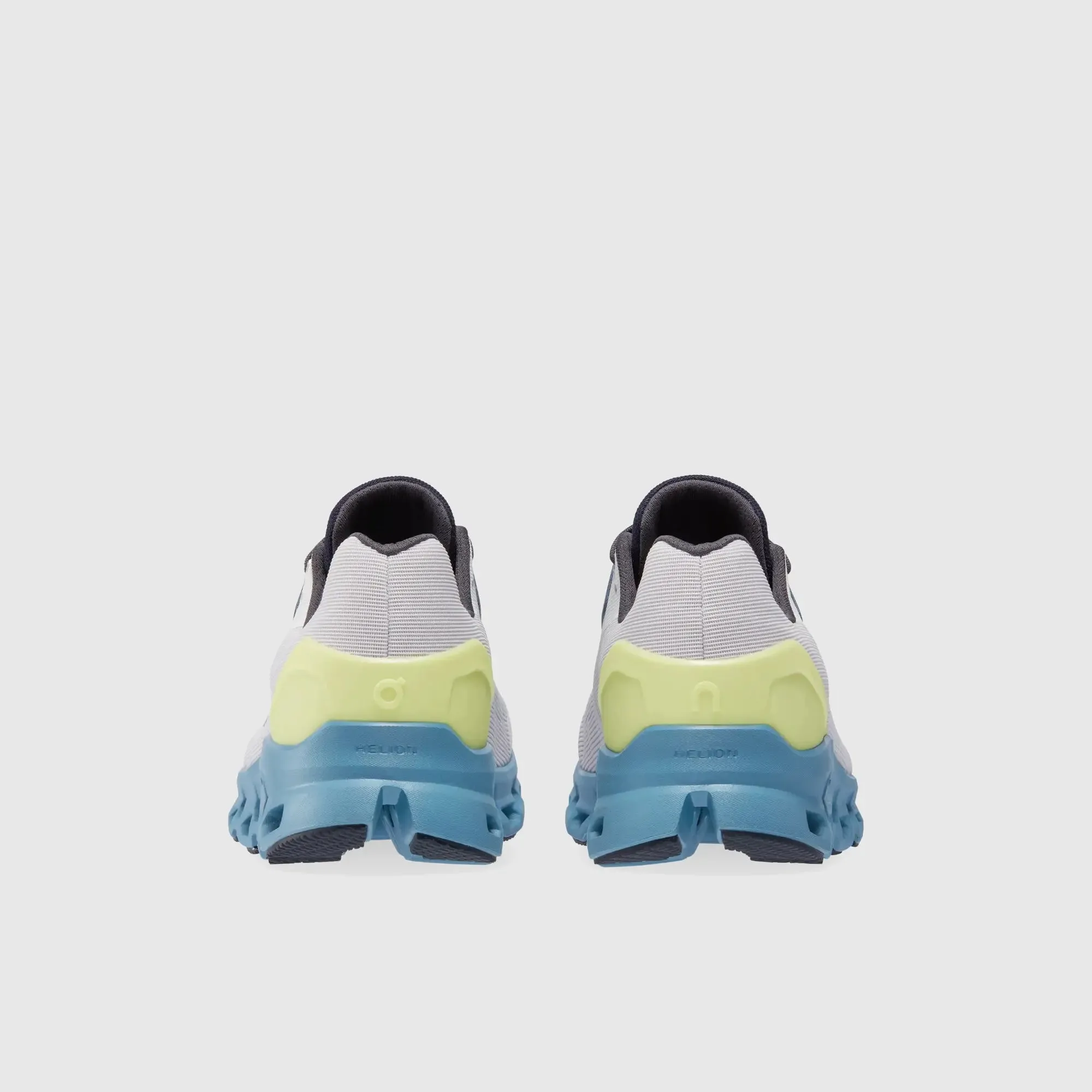 On Men's Cloud Stratus 2 Frost Niagara
